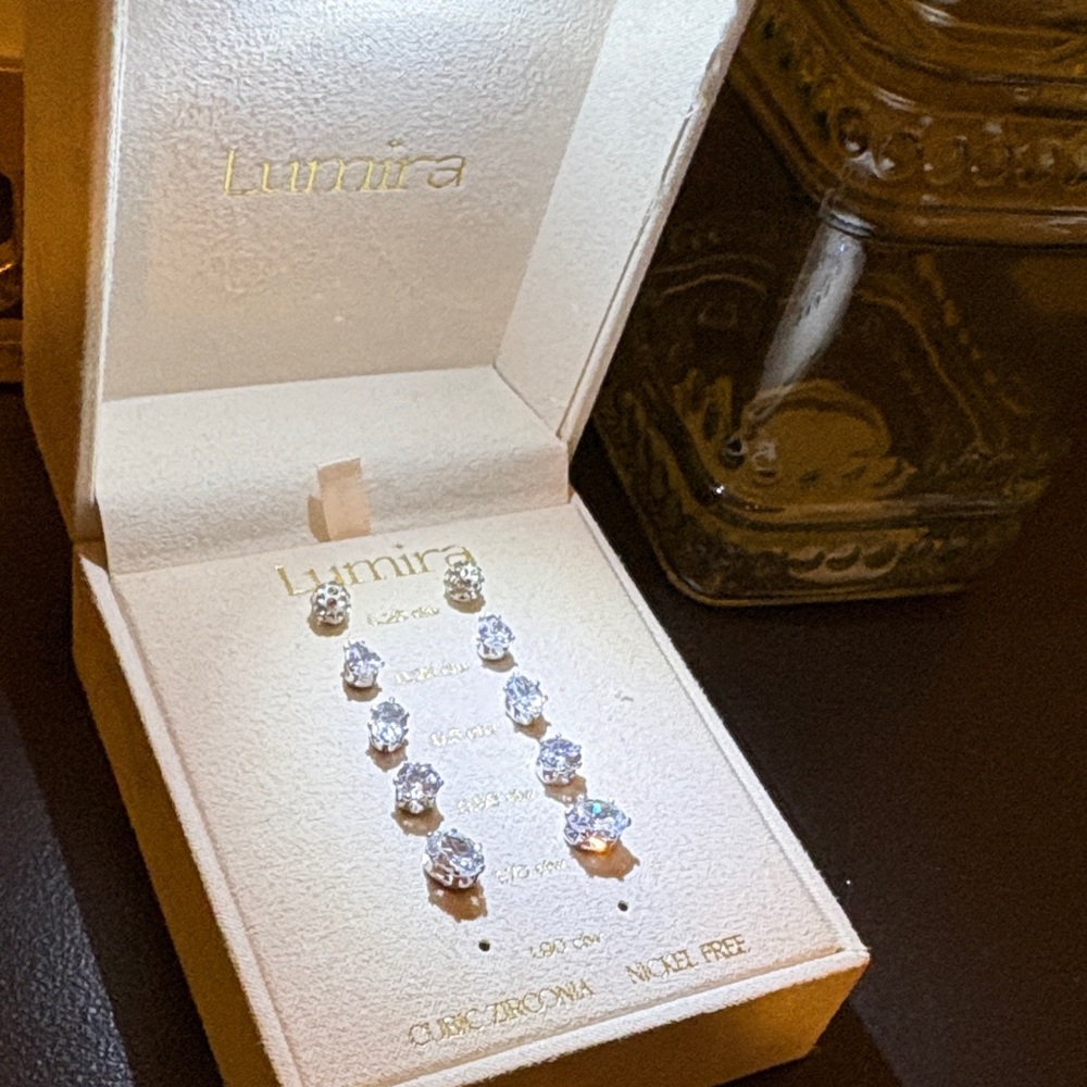 ✨ NEW Lumira Stud Earrings Set – Gold Tone CZ – Multiple Sizes ✨